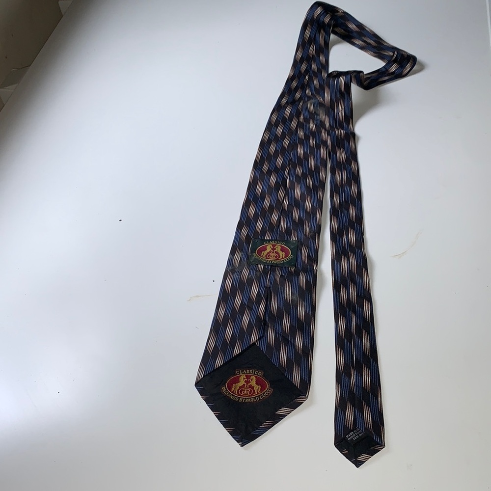 PAOLO  GUCCI, Made in Italy tie. PREOWNED 58”x4”